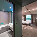 Novotel Centrum Hotel