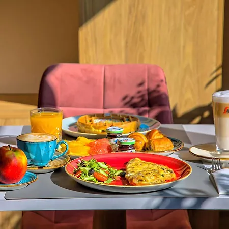 Hotel Novotel Centrum 4*