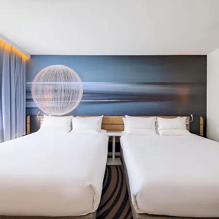 Ξενοδοχείο Novotel Centrum 4*