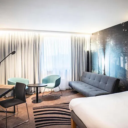 Novotel Centrum Hotell 4*